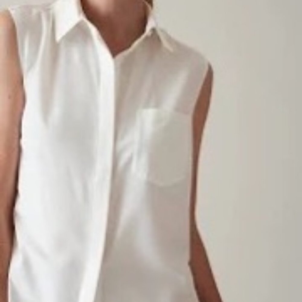 Athleta Women's Everlasting White Sleeveless Oversized Button Down Dress Shirt